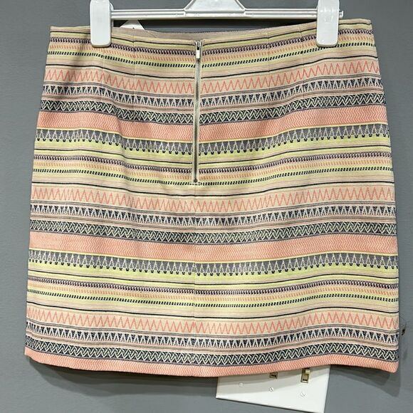 LOFT Mini Skirt Striped Geometric Career Casual Cute Skirt Size Small - Picture 3 of 5